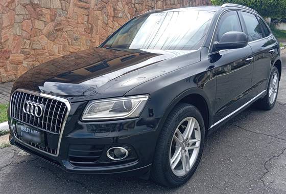 AUDI Q5 2.0 TFSI AMBIENTE 16V 225CV GASOLINA 4P AUTOMÁTICO